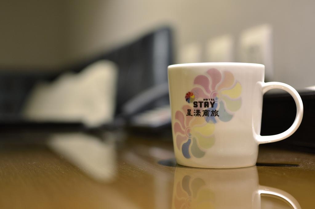 Stay Hotel - Taichung Yizhong Экстерьер фото