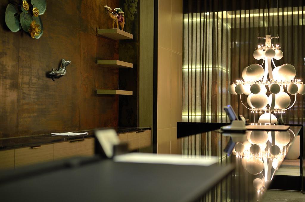 Stay Hotel - Taichung Yizhong Экстерьер фото