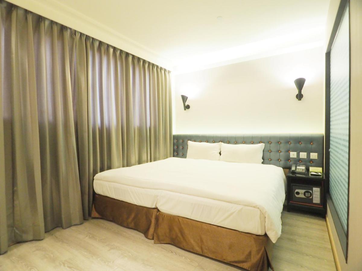 Stay Hotel - Taichung Yizhong Экстерьер фото