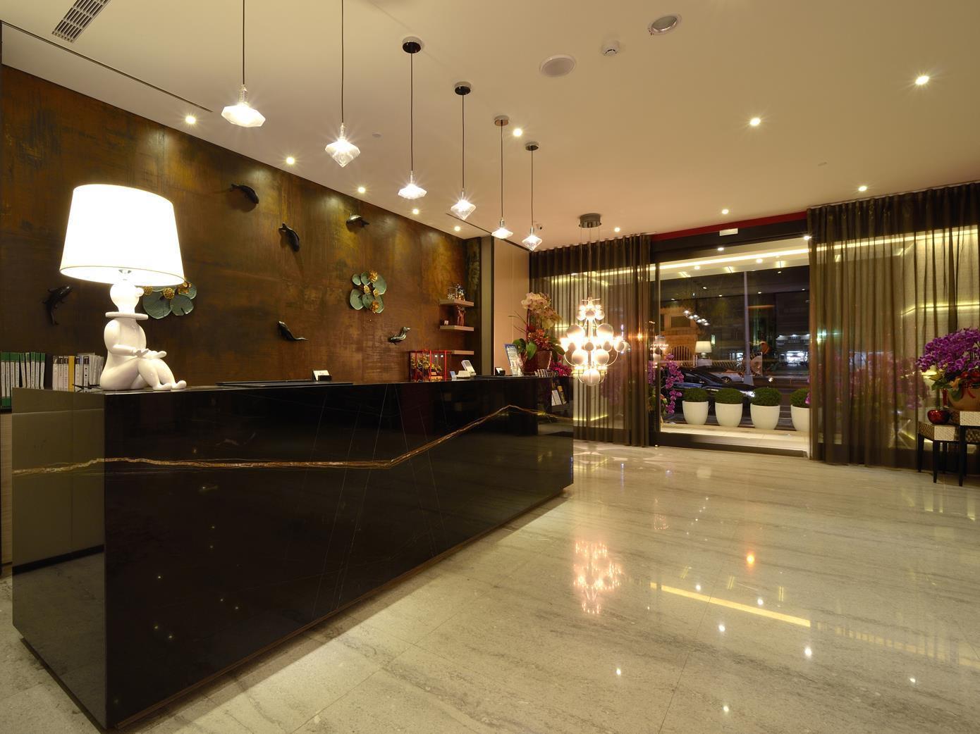 Stay Hotel - Taichung Yizhong Экстерьер фото
