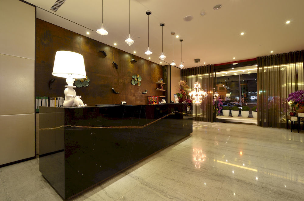 Stay Hotel - Taichung Yizhong Экстерьер фото