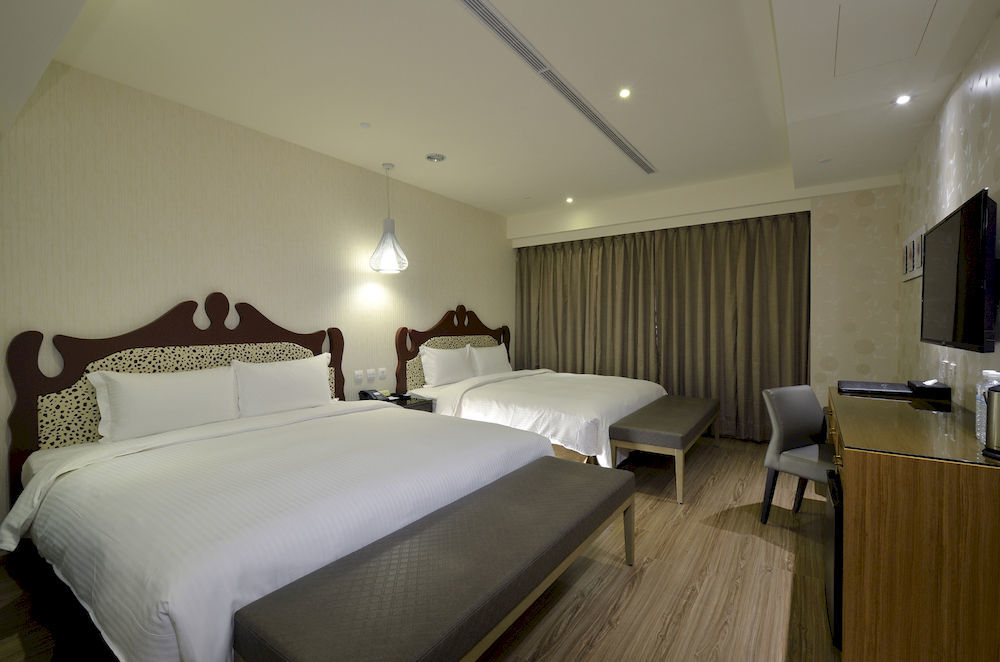 Stay Hotel - Taichung Yizhong Экстерьер фото